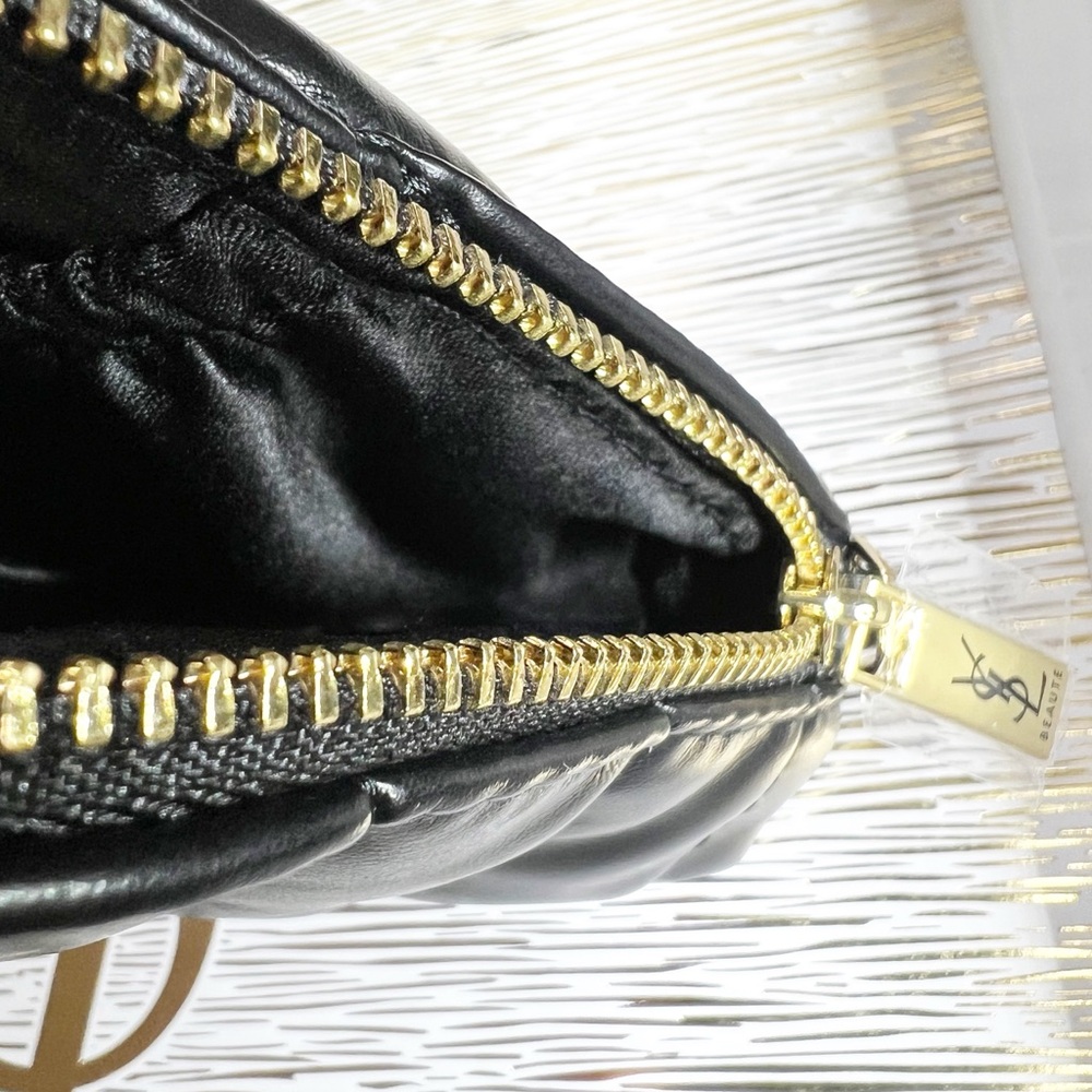 YSL♥️Original 3 Pc Set, Eau de Parfume, Necessaire Bag And Storage Box - Picture 8 of 16